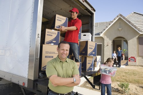 Local man and van support for Brixton moving needs