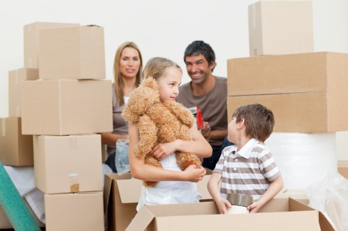 Local moving support for Brixton flats and homes